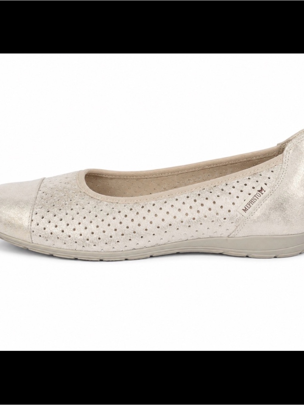 Mephisto Women's Metallic Light Beige Ballet Flats casual walking slip on SZ 6.5